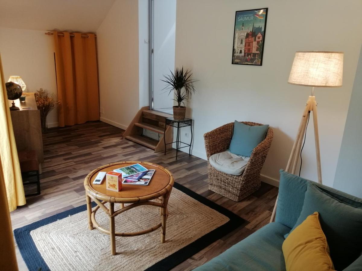 Bel appt 3 pièces, jardin privatif, au calme, 10 mn Saumur et CNPE Varennes-sur-Loire Extérieur photo